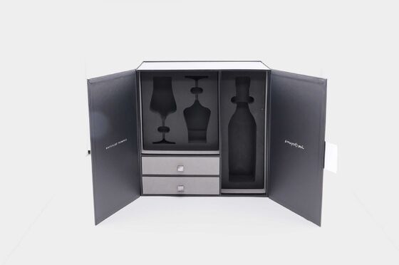 Custom Wine Gift Boxes – Unique Branding Opportunities with Eye-Catching Visual Appeal for Wine Connoisseurs
